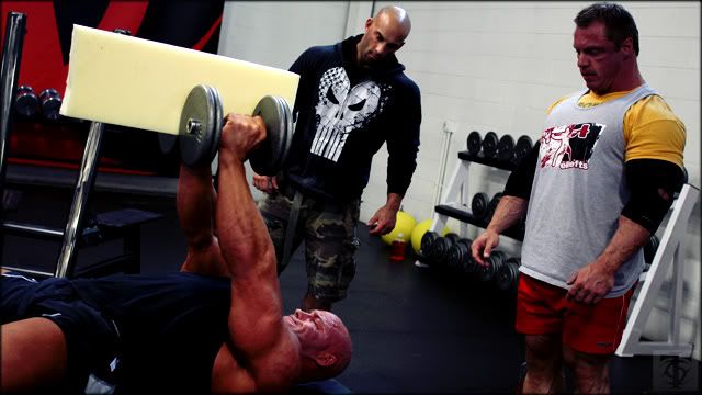 6 Coaches Weigh in on Chest Training